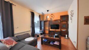 CHALET ADOSADO EN ENCINILLAS